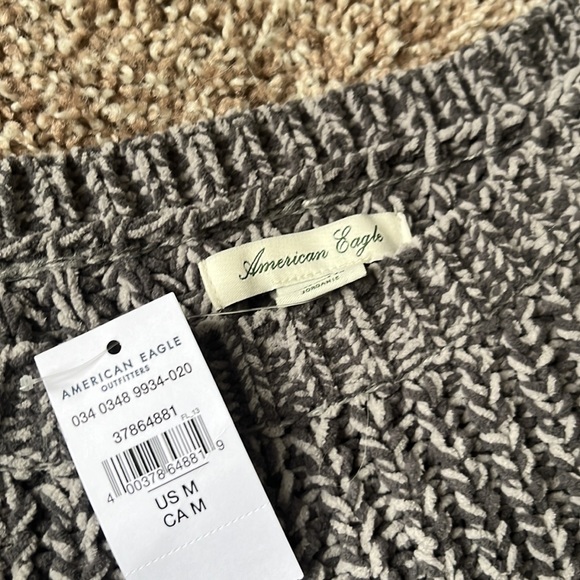 Sweater - Picture 2 of 4